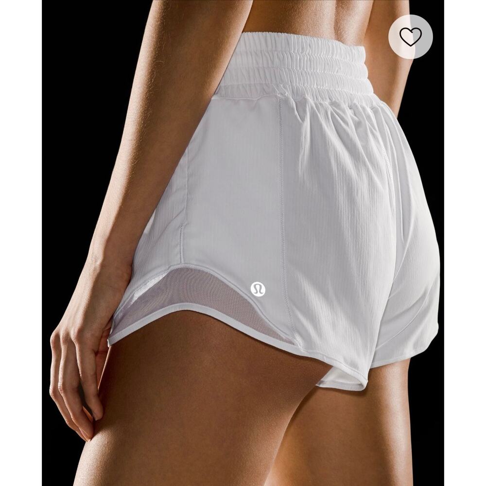 Lululemon Hotty Hot Shorts Size 12 White 2.5” Run Swift Lined - Picture 8 of 9